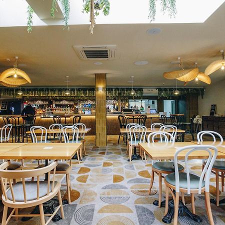 The Lakes Hotel Entrance Luaran gambar