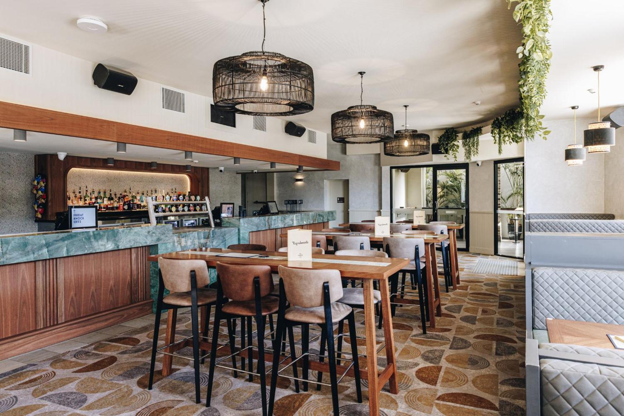 The Lakes Hotel Entrance Luaran gambar