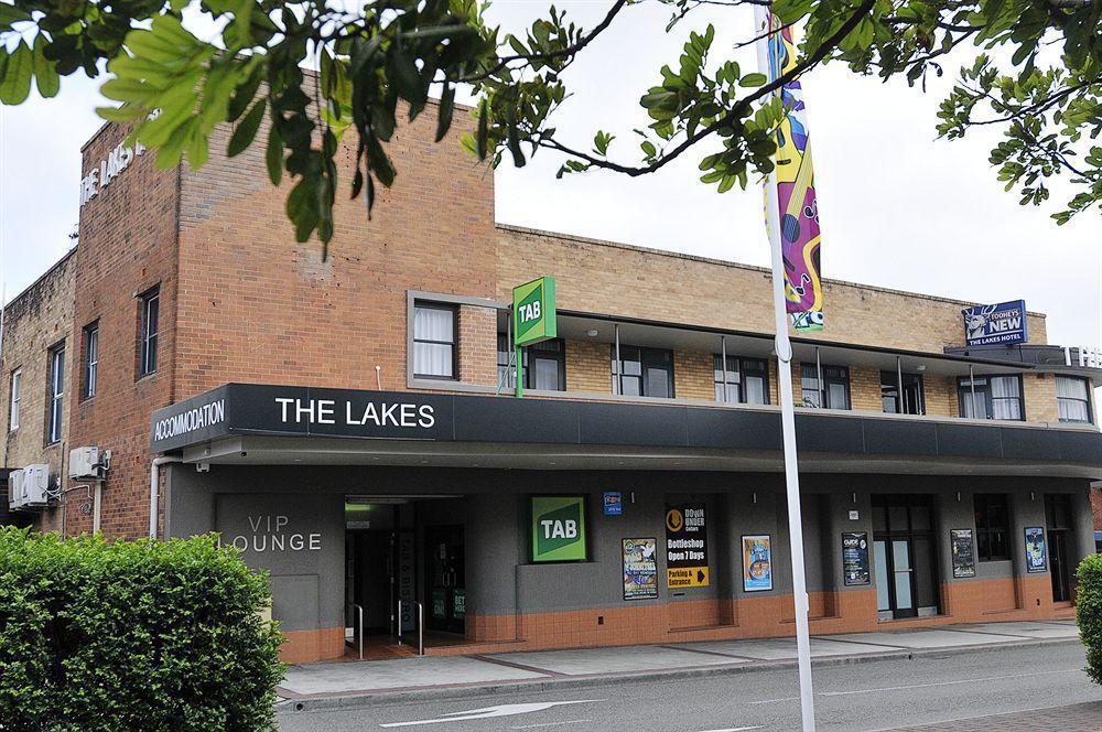The Lakes Hotel Entrance Luaran gambar