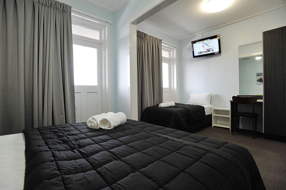 The Lakes Hotel Entrance Luaran gambar