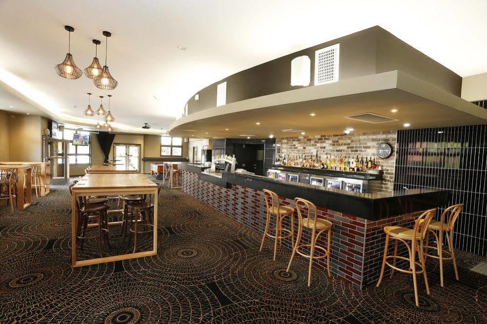 The Lakes Hotel Entrance Luaran gambar