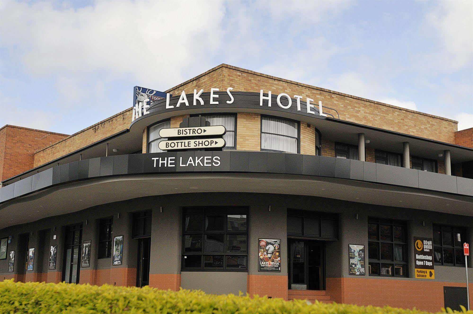 The Lakes Hotel Entrance Luaran gambar